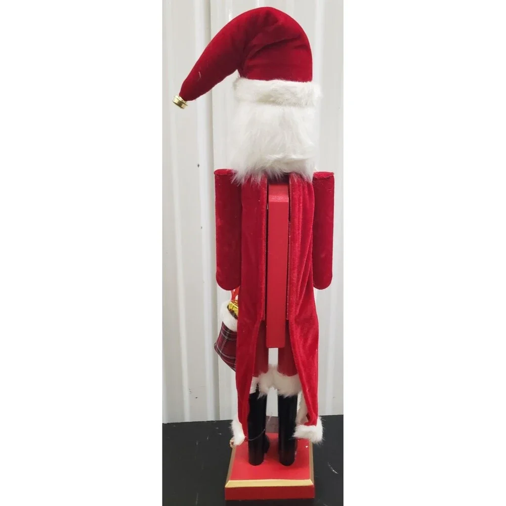Wooden Christmas Nutcracker,24